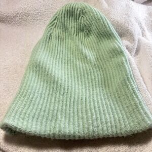 GAP Hat Cap Womens One Size Wool Knit Rolled Brim Beanie Winter Warm